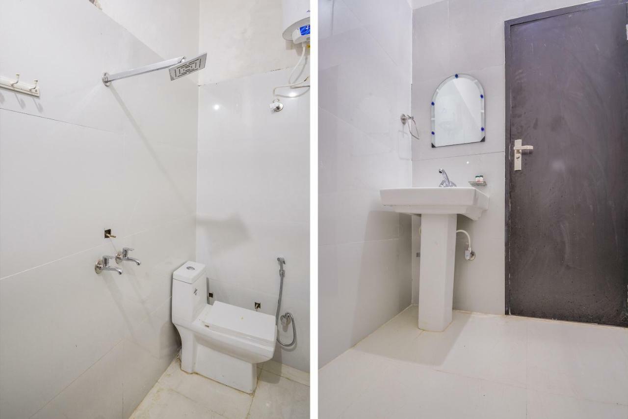 Oyo 43505 Hotel The White House Hisar ภายนอก รูปภาพ