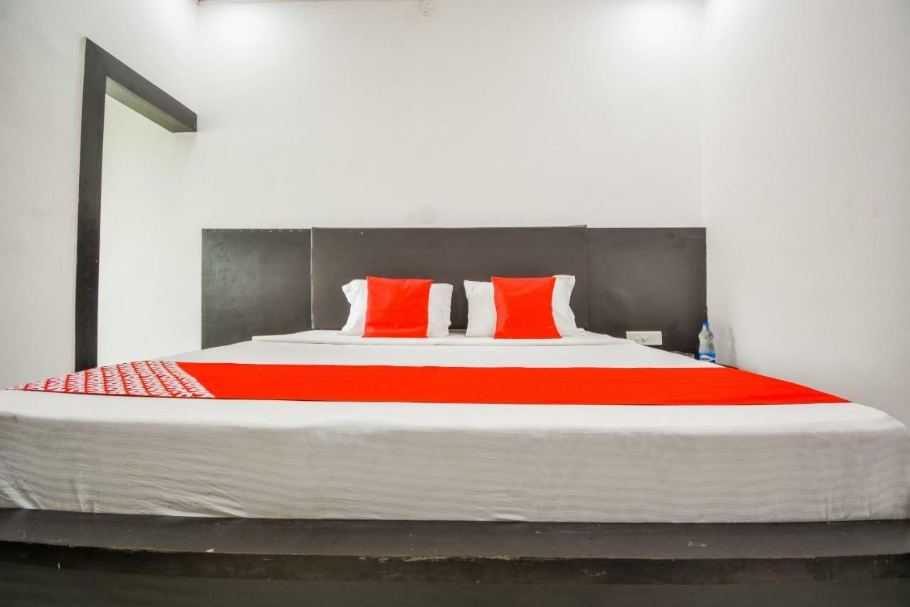 Oyo 43505 Hotel The White House Hisar ภายนอก รูปภาพ
